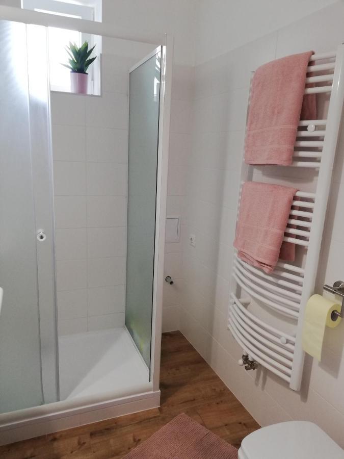 Gold 2 Apartman Шопрон Екстер'єр фото